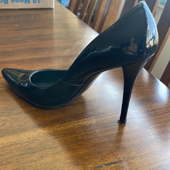 Stuart Weitzman Naughty classic black patent pumps, rare size 11 1/2 M/B - Picture 4 of 9
